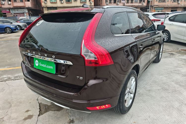 沃尔沃XC60 2017款 T5 智行升级版车身外观7