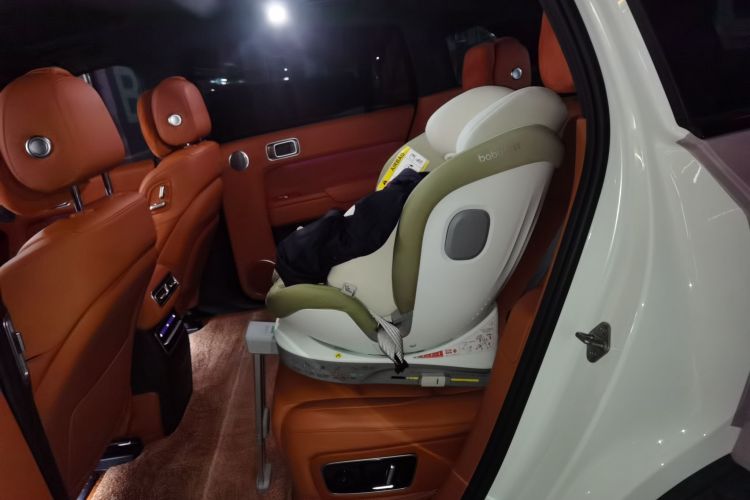 理想汽车 理想L7 2023款 Air中控内饰21