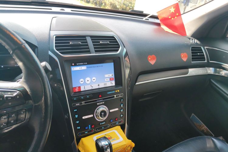 福特 探险者(进口) 2017款 2.3T 精英版中控内饰16