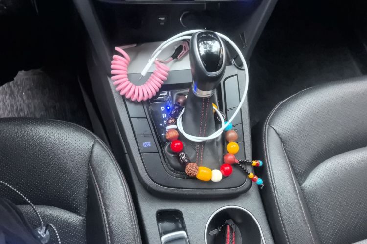 现代 领动 2020款 1.4T 双离合炫动·活力型中控内饰18