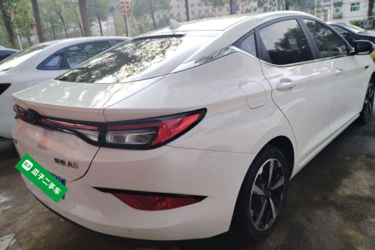 思皓A5 2022款 1.5T CVT青春版车身外观7