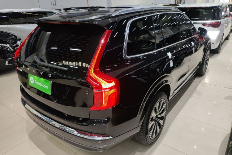 沃尔沃XC90 2024款 B5 智行豪华版 5座车身外观7