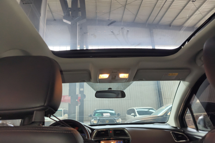 铃木 骁途 2017款 1.6L CVT两驱都市进取型中控内饰22