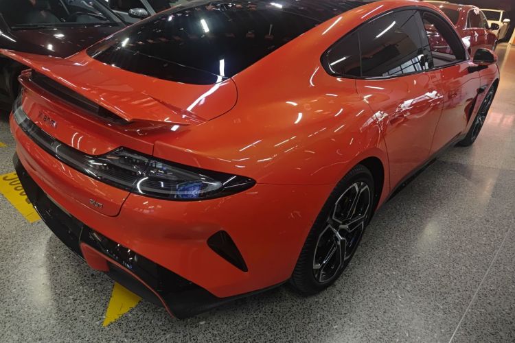 小米汽车 小米SU7 2024款 后驱超长续航高阶智驾Pro版车身外观6005