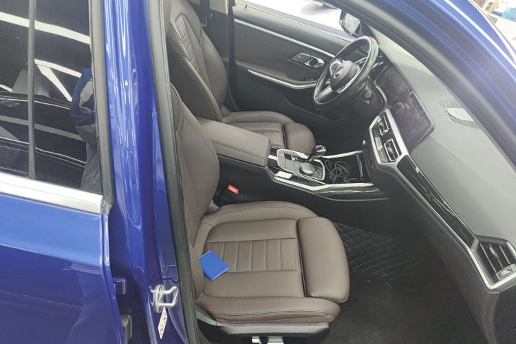 宝马3系 2020款 320Li M运动套装局部细节41