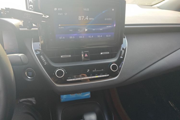 丰田 雷凌 2019款 185T CVT豪华版 国VI中控内饰16