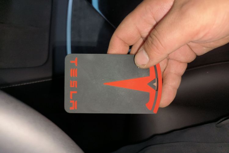 特斯拉 Model Y 2022款 改款 后轮驱动版中控内饰7001