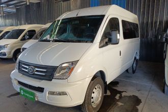 上汽大通MAXUS 新途V80 2021款 2.0T 手动经典傲运通短轴中顶7/8/9座