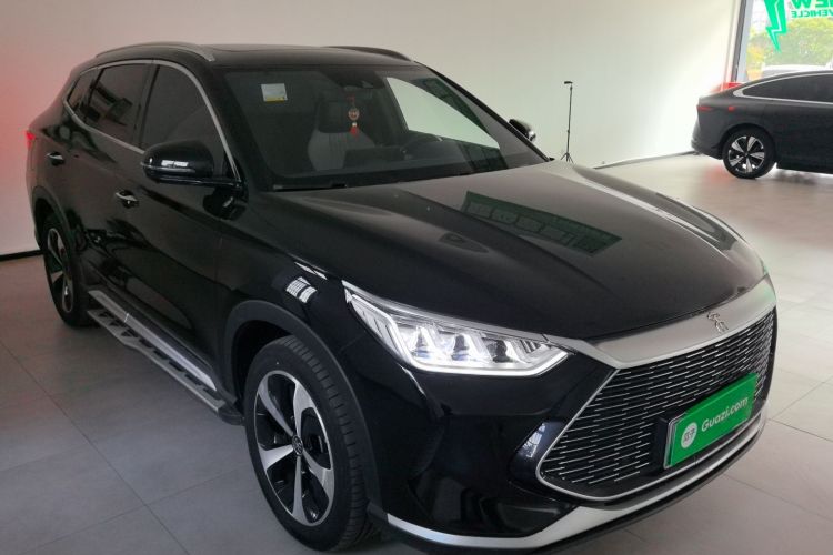 比亚迪 宋PLUS新能源 2021款 DM-i 110KM 旗舰型车身外观3