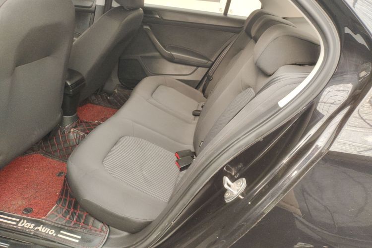 大众 桑塔纳 2019款 1.5L 自动风尚版 国VI中控内饰21