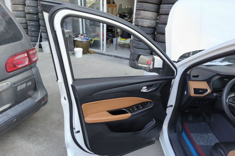 五菱汽车 五菱宏光S3 2018款 1.5L 手动豪华型 国V中控内饰7007