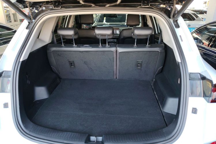 五菱汽车 五菱星辰 2022款 2.0L DHT电速款机舱底盘23