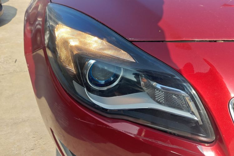 别克 君威 2014款 1.6T 时尚技术型车身外观6006