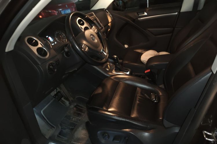 大众 途观 2015款 1.8TSI 自动四驱豪华型中控内饰19