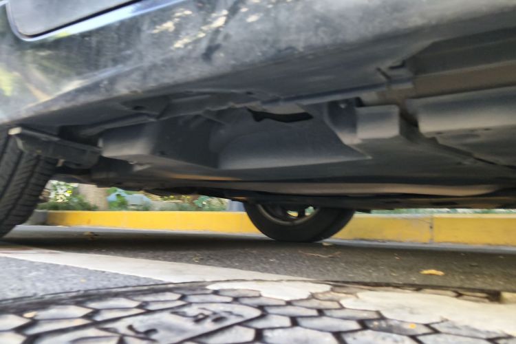 丰田 凯美瑞 2019款 改款 2.0G 豪华版局部细节9002