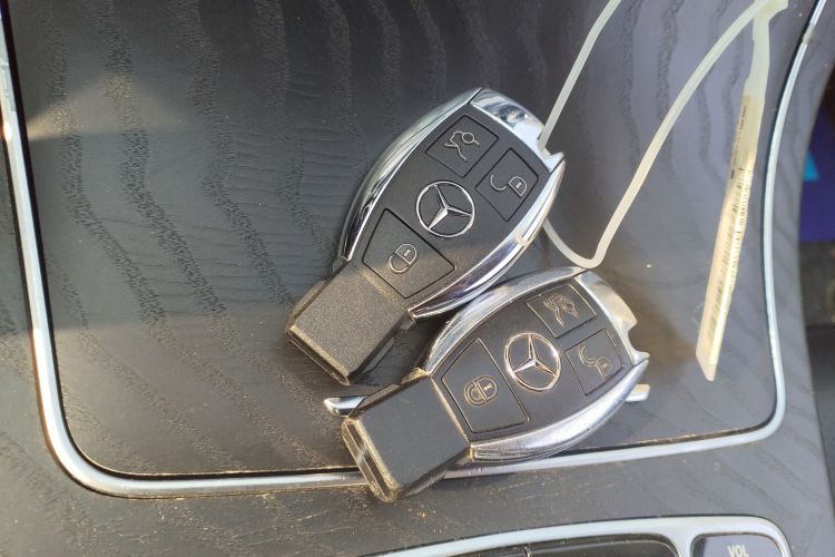 奔驰C级 2017款 C 180 L 运动版中控内饰11