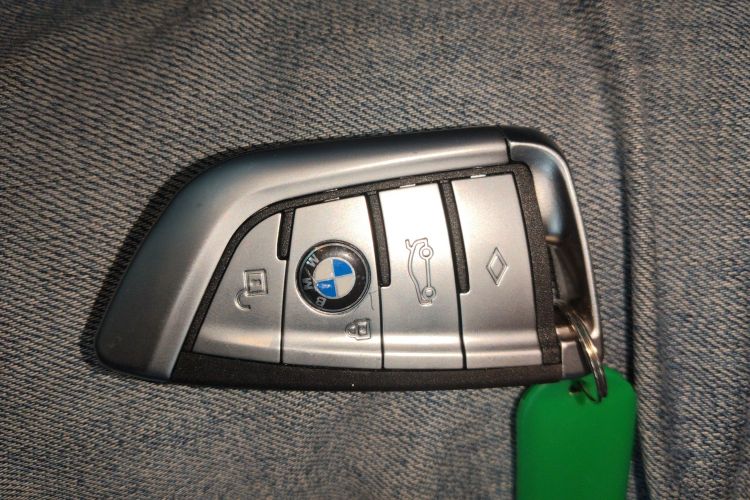 宝马5系 2020款 525Li M运动套装中控内饰11