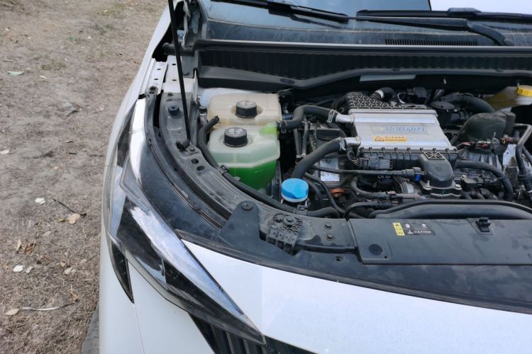 广汽传祺 传祺GS3 2023款 影速 270T 劲享版局部细节9006