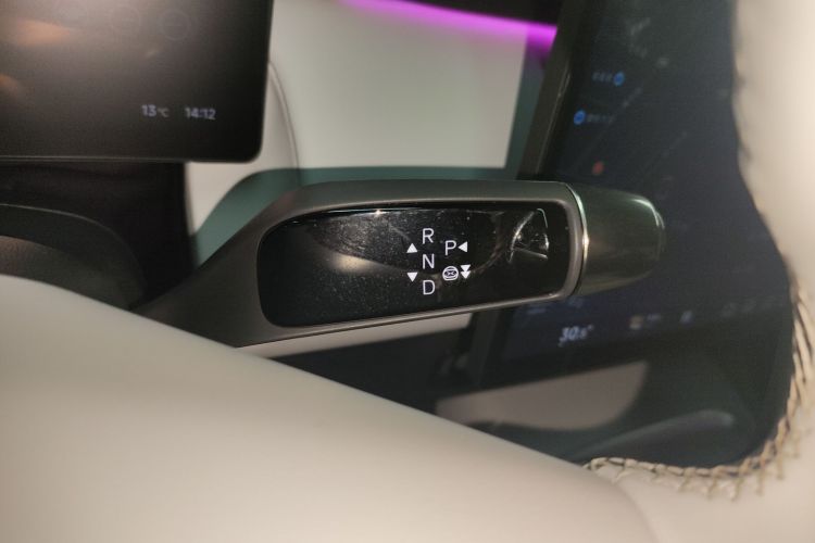 小鹏P7+ 2024款 长续航 Max中控内饰18