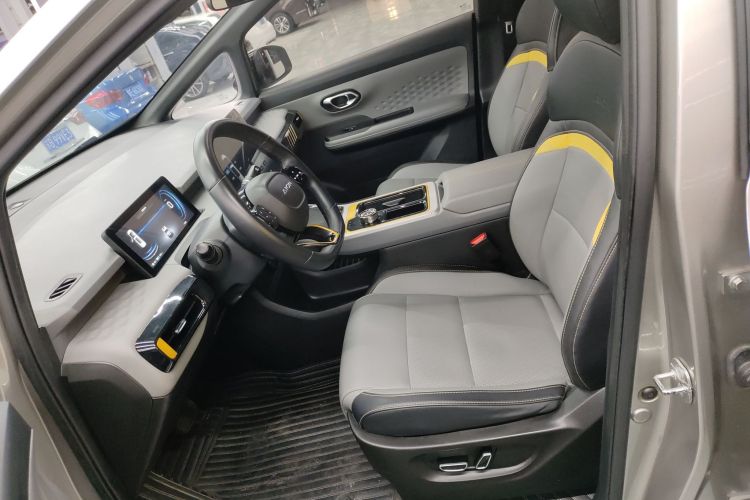 埃安 AION Y 2022款 70 智领版 磷酸铁锂中控内饰19