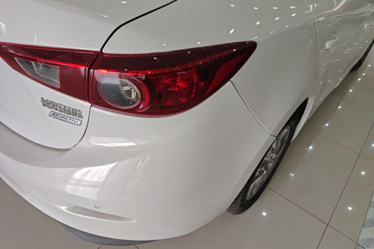 马自达3 昂克赛拉 2014款 三厢 1.5L 自动豪华型车身外观6006