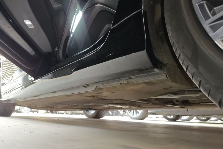 奥迪A6L 2024款 45 TFSI quattro 臻选动感型机舱底盘30