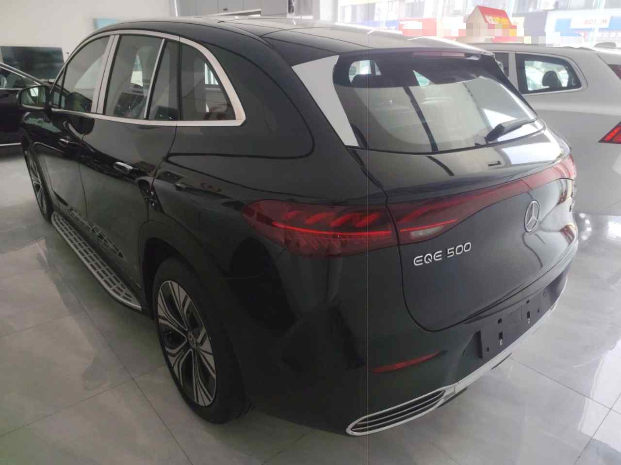奔驰EQE SUV 2024款 500 4MATIC 先锋版(3)