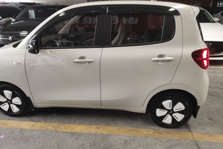 五菱汽车 宏光MINIEV 2025款 四门版 进阶款车身外观6003