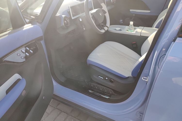 ARCFOX极狐 极狐考拉 2023款 家庭版Pro中控内饰7003