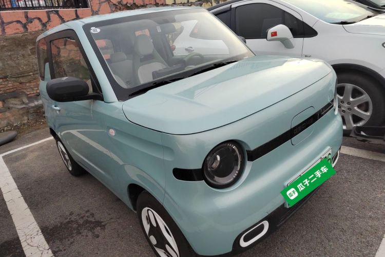 吉利银河 熊猫 2025款 210km 元气熊车身外观3