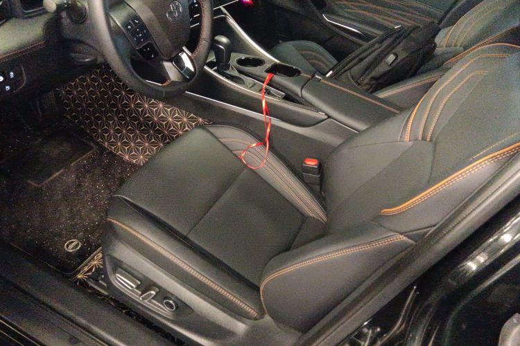 丰田 亚洲龙 2024款 双擎 2.0L 臻选版中控内饰19