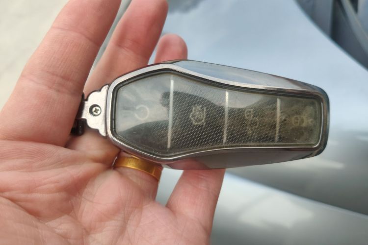 比亚迪 海豚 2021款 405km 时尚版中控内饰7001