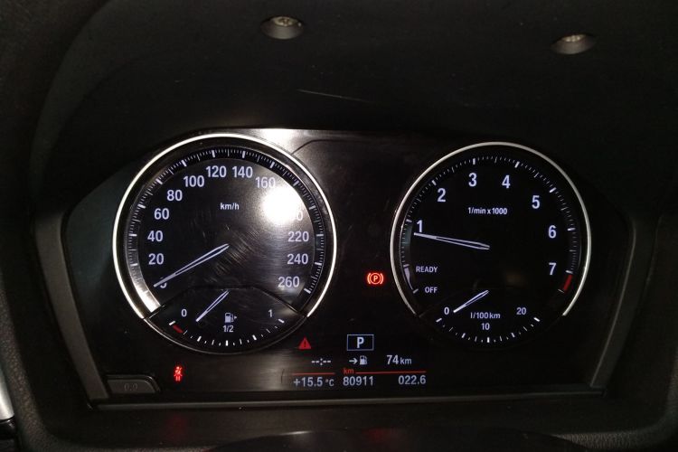 宝马X1 2018款 sDrive20Li 领先型中控内饰14