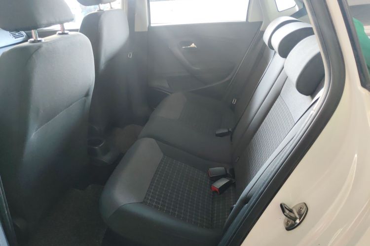 大众 Polo 2016款 1.6L 自动舒适型中控内饰21