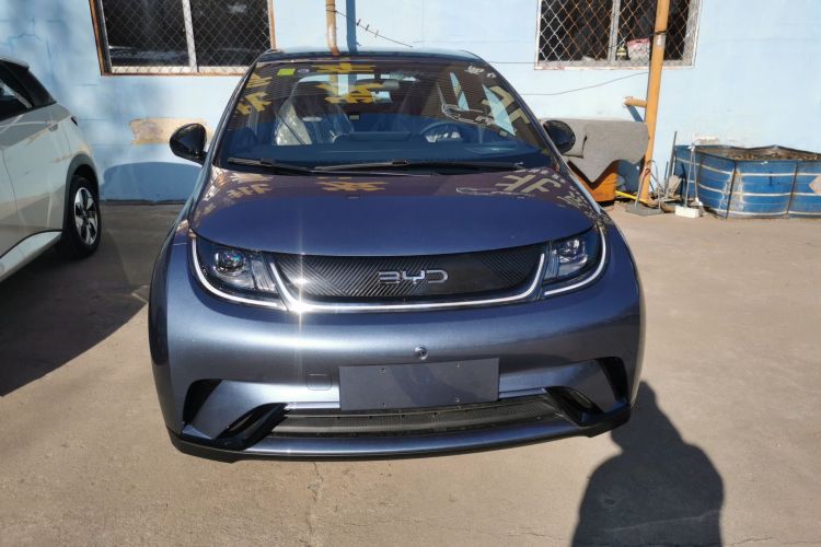 比亚迪 海豚 2025款 420km 自由版车身外观2