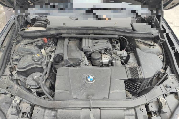 宝马X1 2013款 sDrive18i 时尚型局部细节24