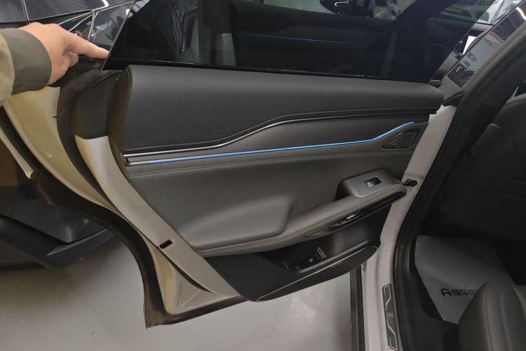 比亚迪 宋L EV 2025款 智驾版 662km 激光雷达卓越型中控内饰7008