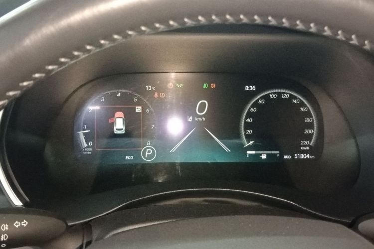 丰田 皇冠陆放 2022款 2.0T 四驱劲耀版中控内饰14