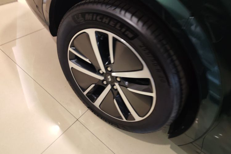 理想汽车 理想L7 2024款 Pro车身外观6008