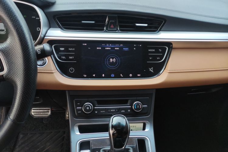 吉利汽车 远景S1 2018款 1.4T CVT锋享型中控内饰16