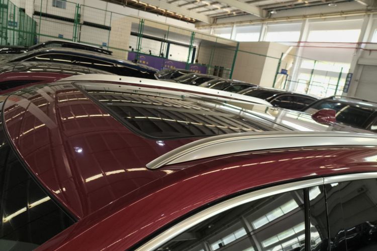 凯迪拉克XT4 2024款 28T 两驱豪华型车身外观57