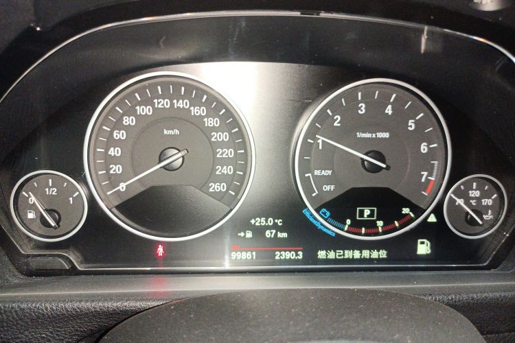 宝马3系 2019款 320Li xDrive 时尚型中控内饰14