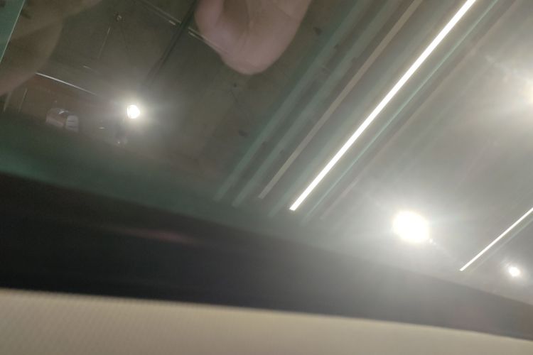 红旗E-HS9 2022款 660km 旗畅版 六座中控内饰22