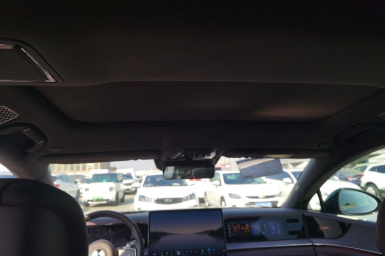 腾势Z9GT 2024款 1100四驱Ultra版局部细节22