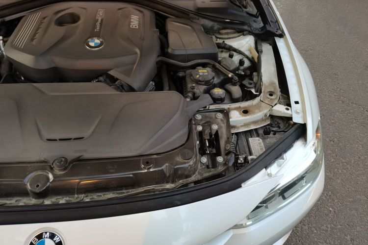 宝马3系 2019款 320Li 时尚型局部细节9007