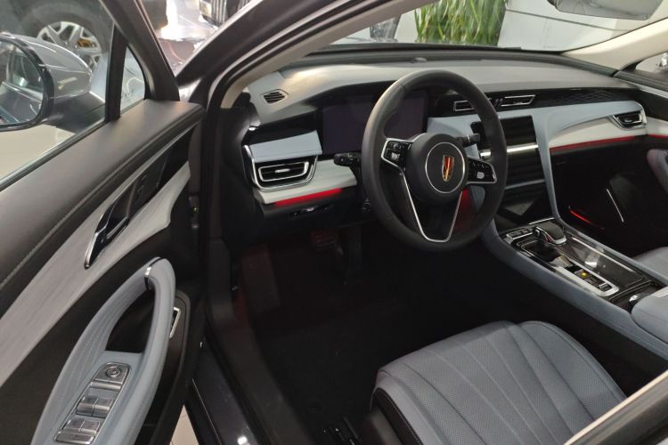 红旗H5 PHEV 2025款 170 超混版中控内饰20