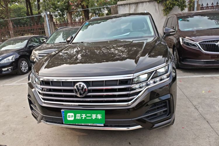 大众 途锐 2020款 3.0TSI 锐享版 国VI车身外观2