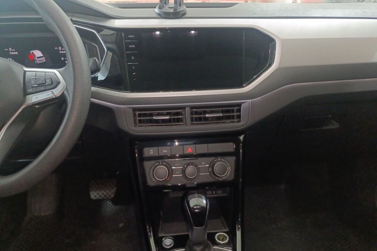 大众 探影 2021款 200TSI DSG 悦智联版中控内饰16