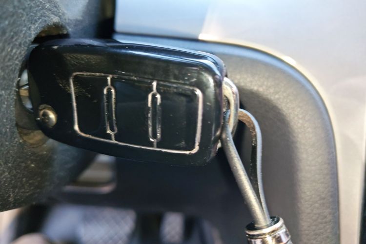 大众 朗逸 2013款 改款经典 1.6L 自动风尚版中控内饰11