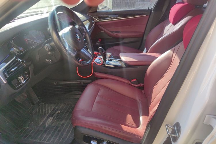 宝马5系 2020款 530Li 尊享型 M运动套装局部细节19